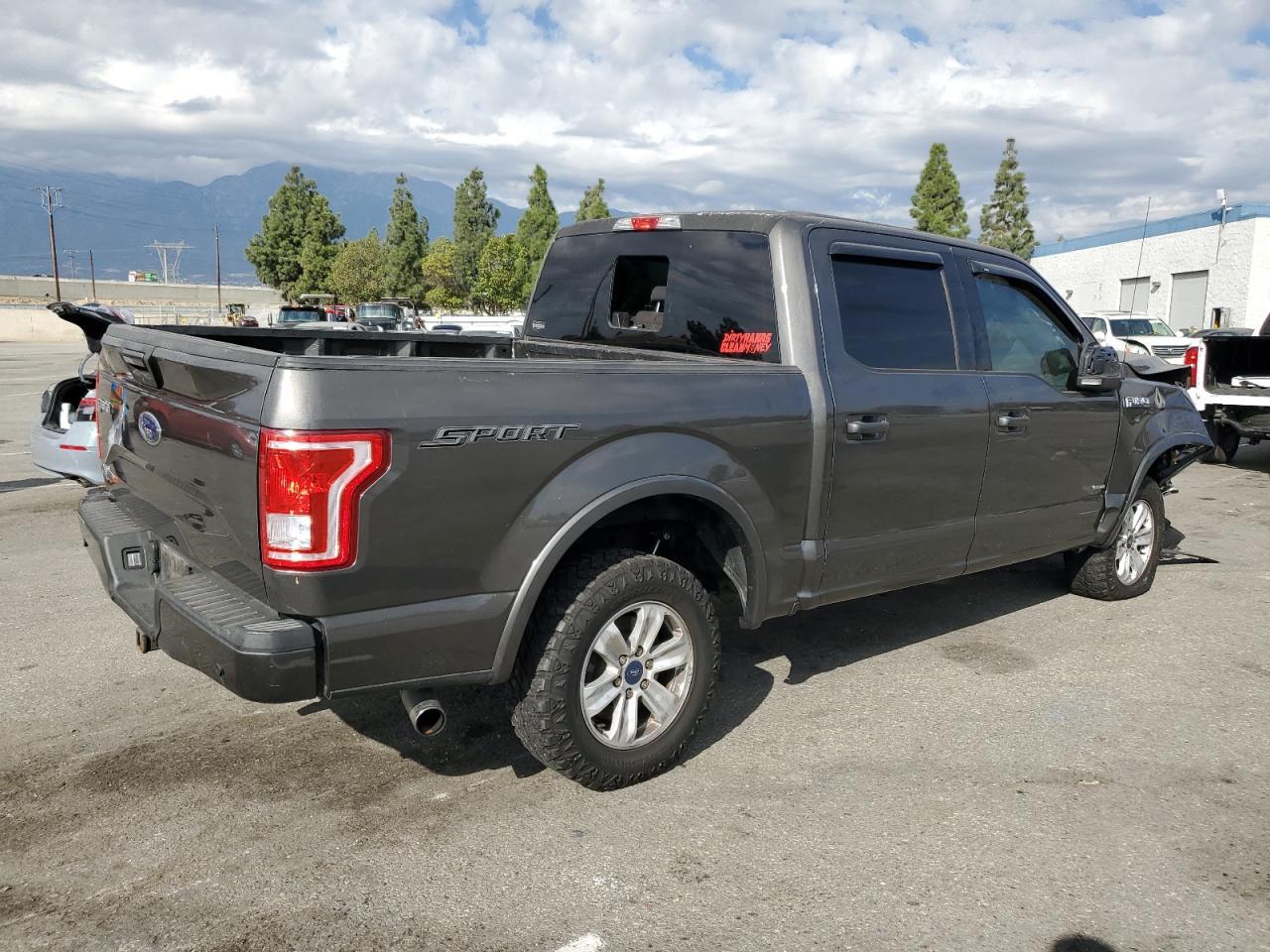 2017 Ford F150 Supercrew - Фото 3
