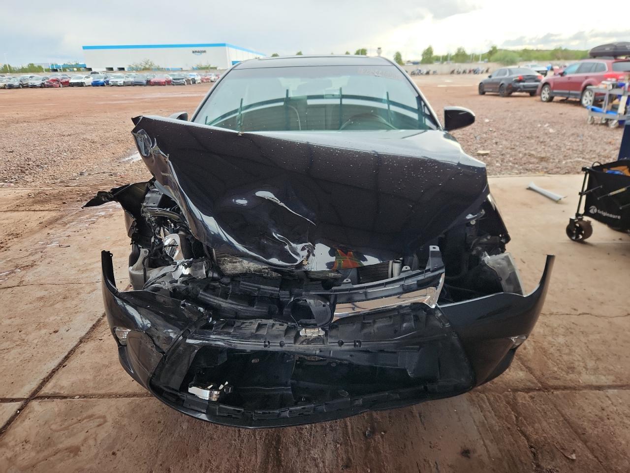 2017 Toyota Camry Le - Image 5