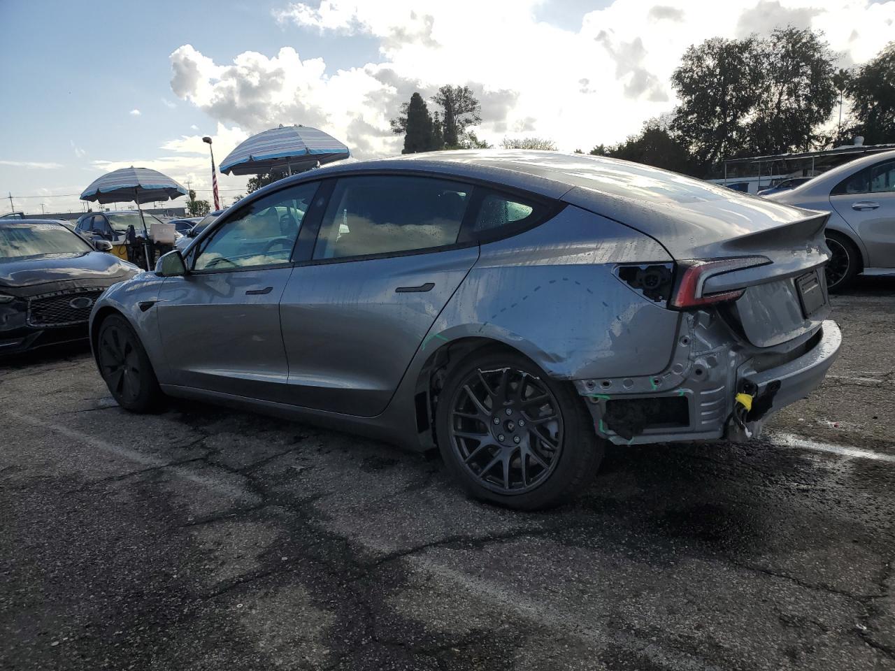 2025 Tesla Model 3 - Image 2