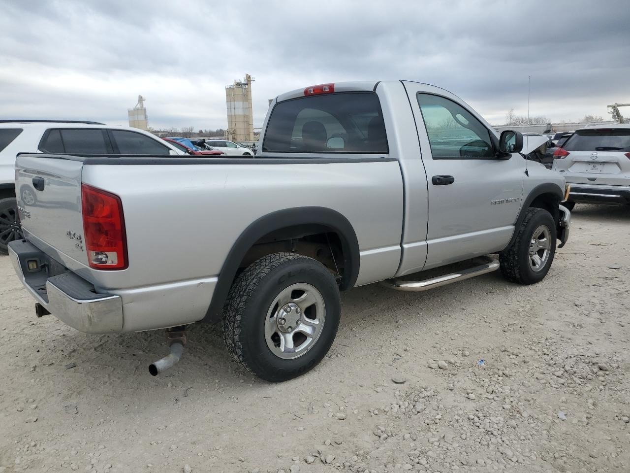 2003 Dodge Ram 1500 St - Фото 3