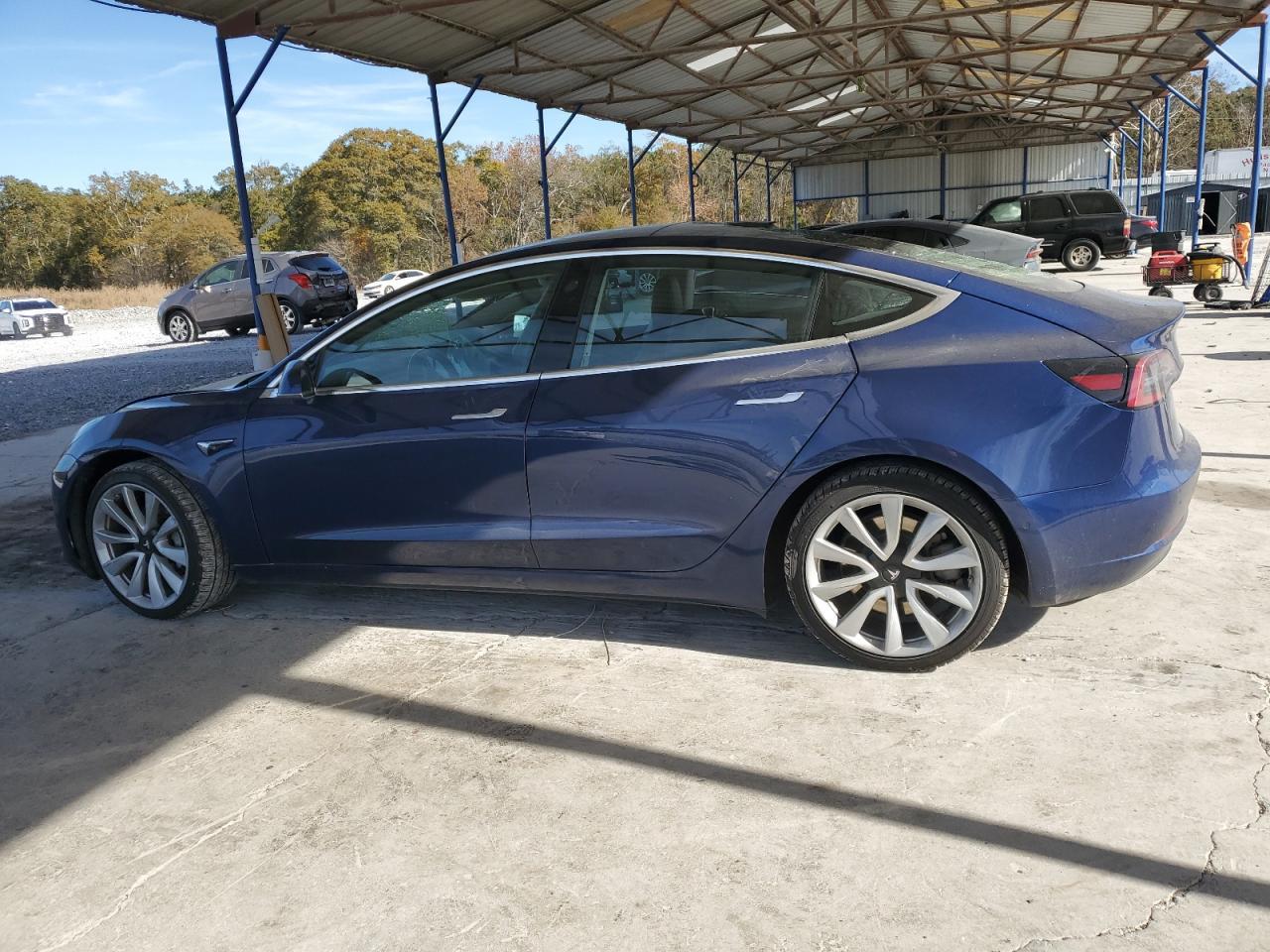 2018 Tesla Model 3 - Image 2
