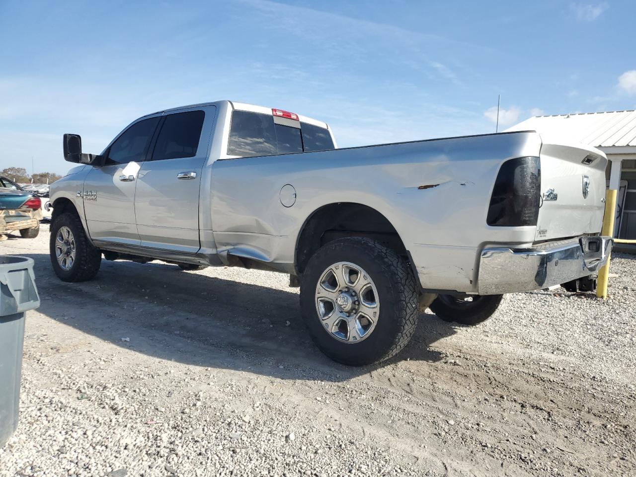 2015 Ram 2500 Slt - Фото 2
