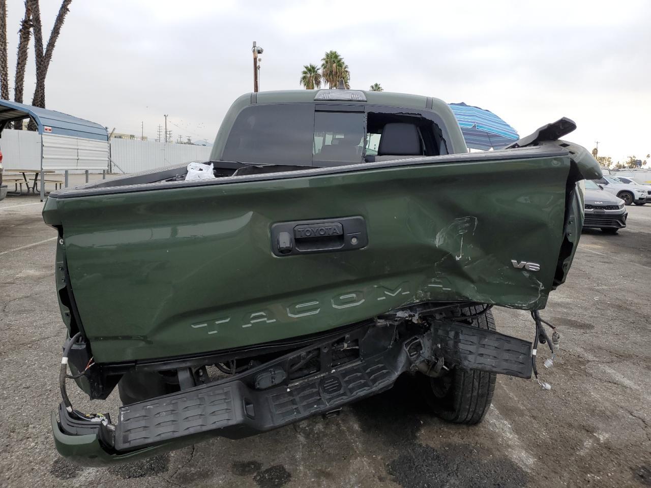 2021 Toyota Tacoma Double Cab - Image 6