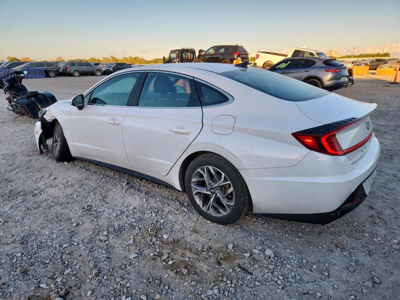 2021 Hyundai Sonata Sel - Image 2