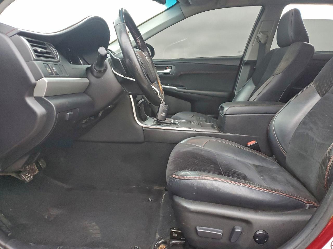 2016 Toyota Camry Xse V6 - Фото 7