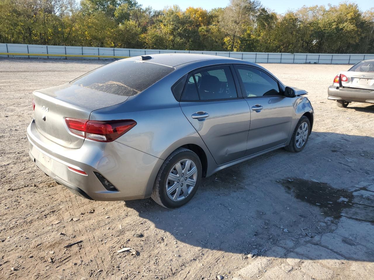 2023 Kia Rio S - Фото 3