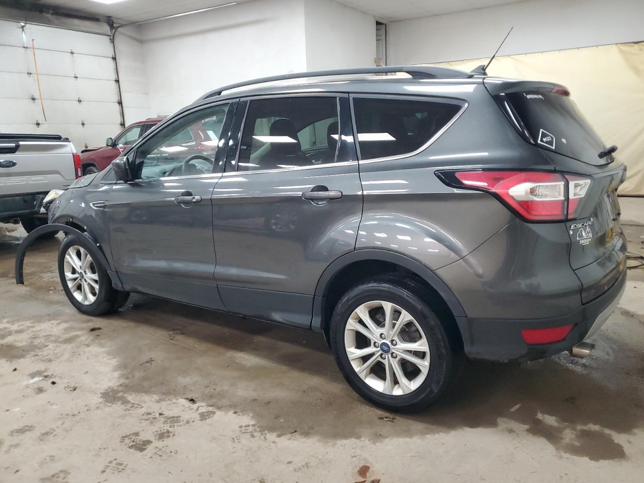 2018 Ford Escape Sel - Фото 2