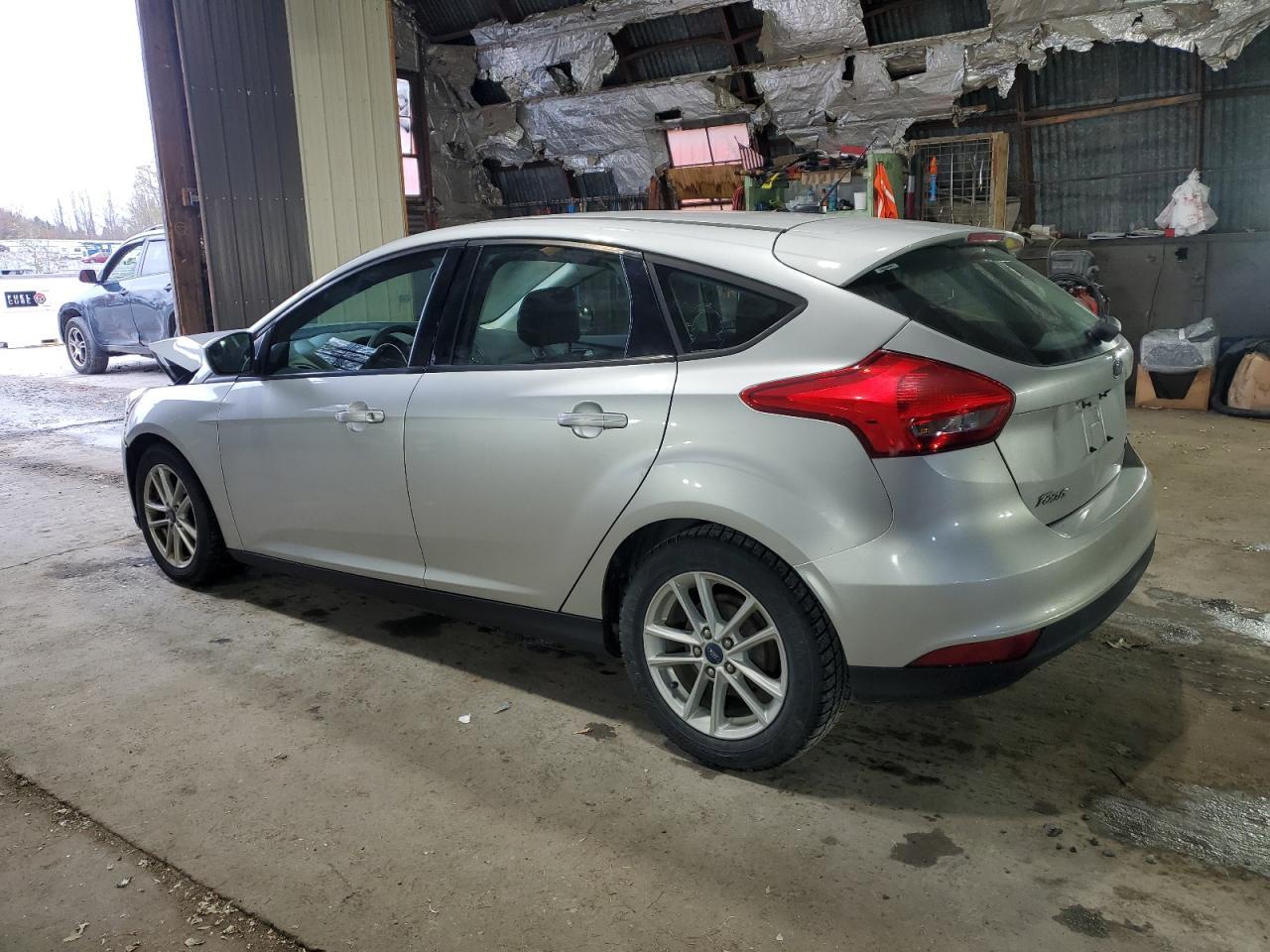 2018 Ford Focus Se - Фото 2