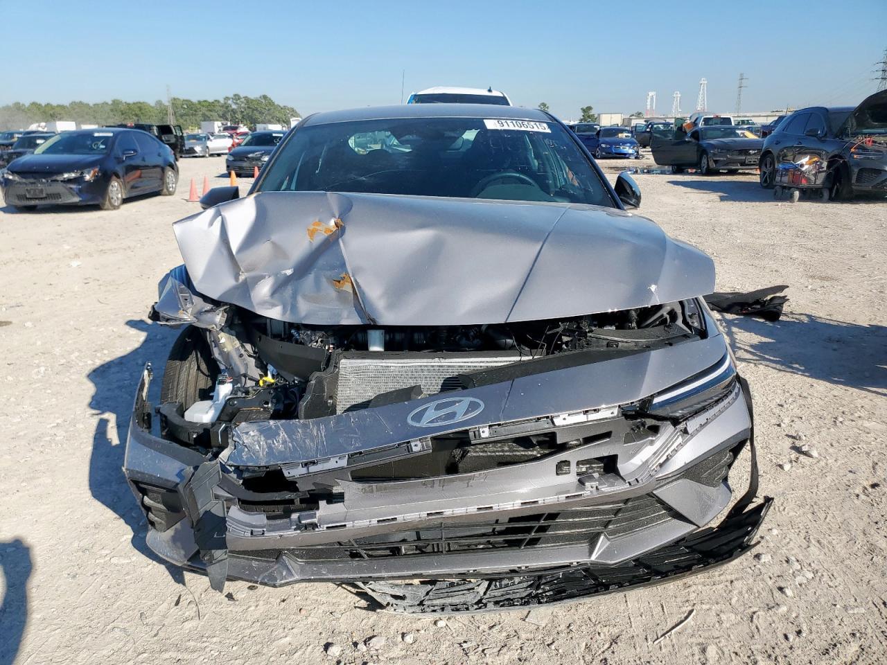 2025 Hyundai Elantra Sel Sport - Фото 5