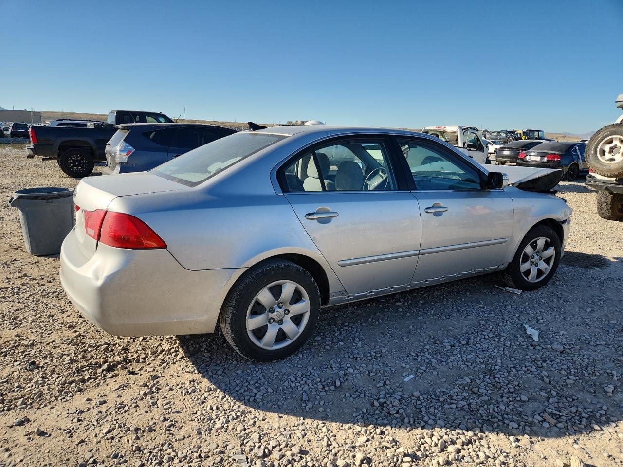 2010 Kia Optima Lx - Image 3