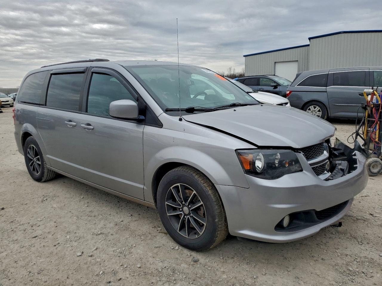 2018 Dodge Grand Caravan Gt - Фото 4