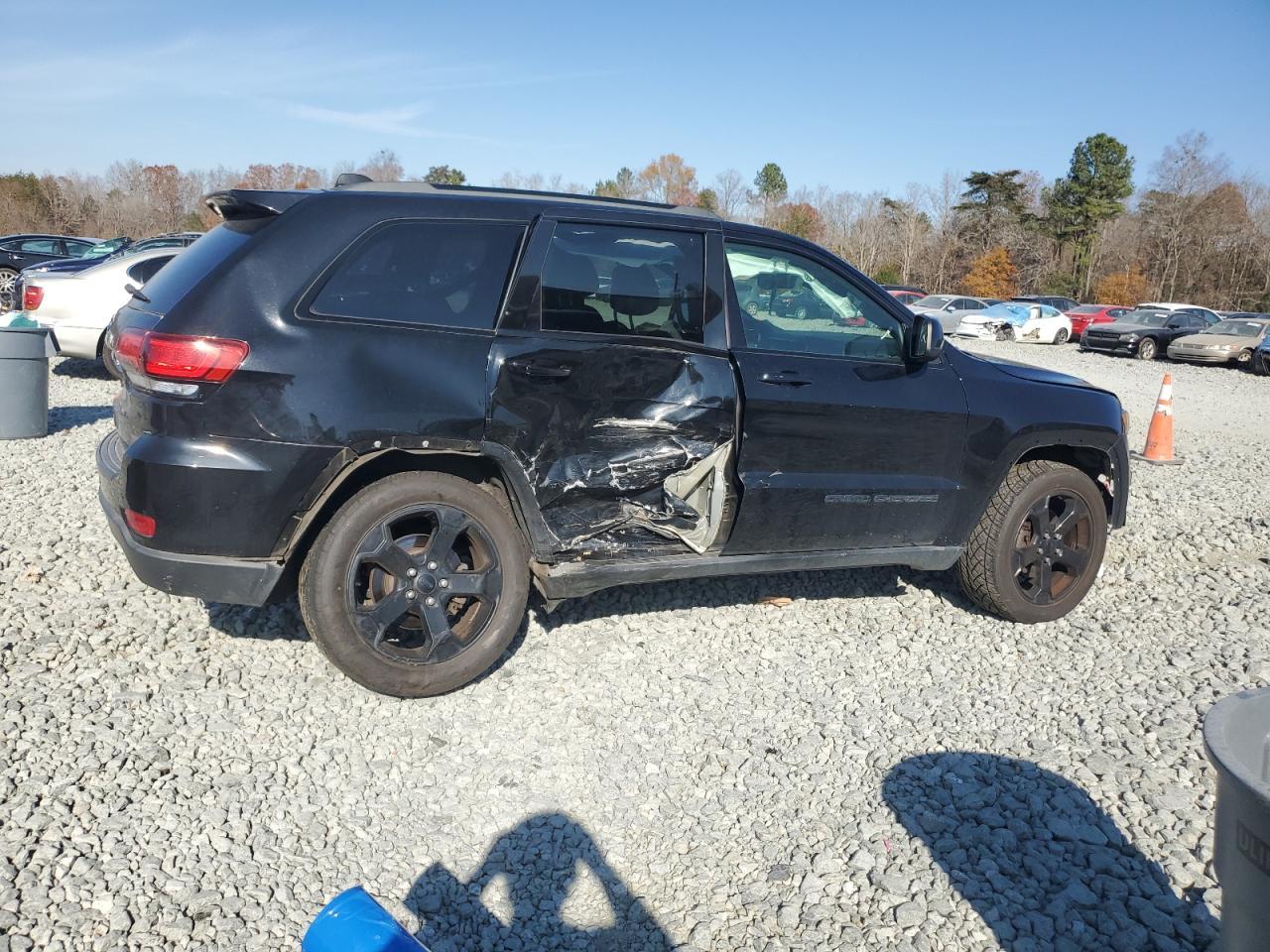 2019 Jeep Grand Cherokee Laredo - Фото 3