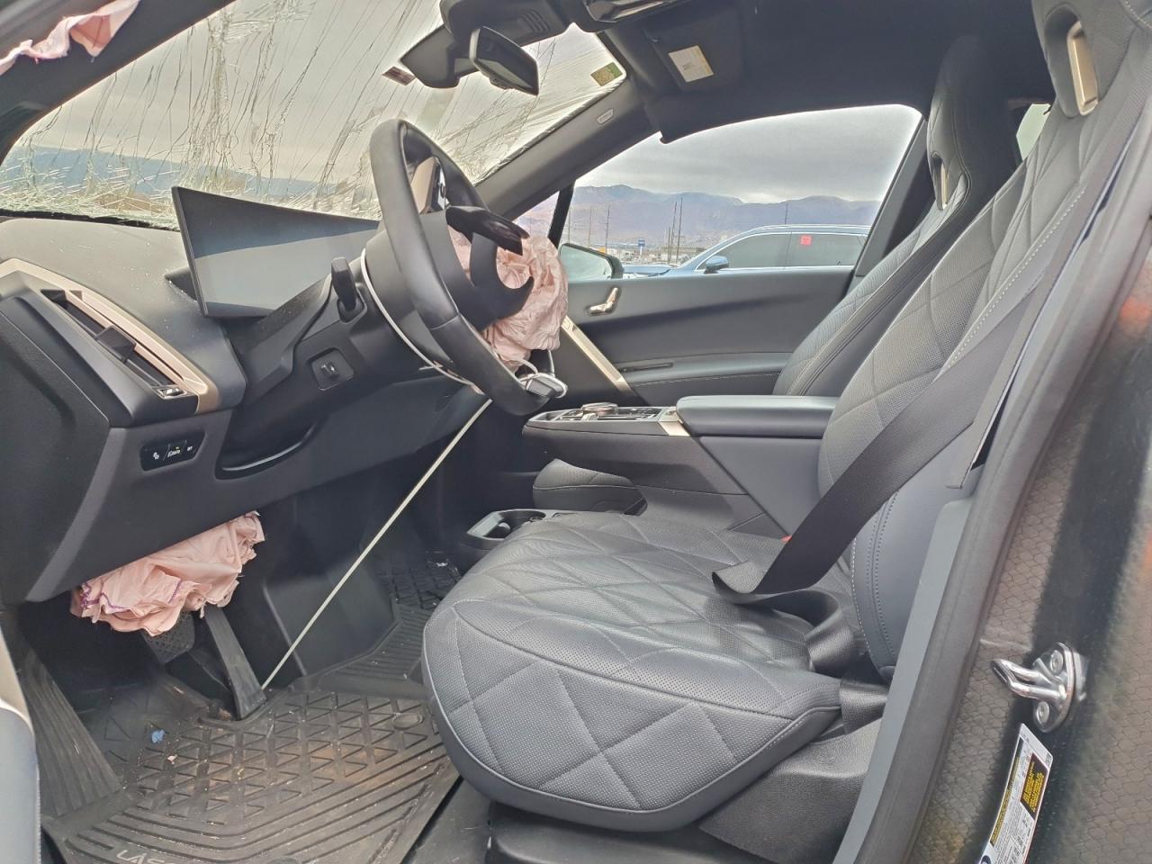 2024 BMW Ix xDrive50 - Фото 7