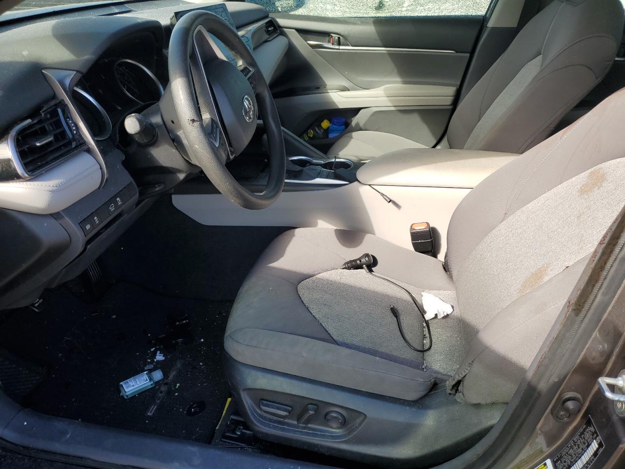 2023 Toyota Camry Le - Фото 7