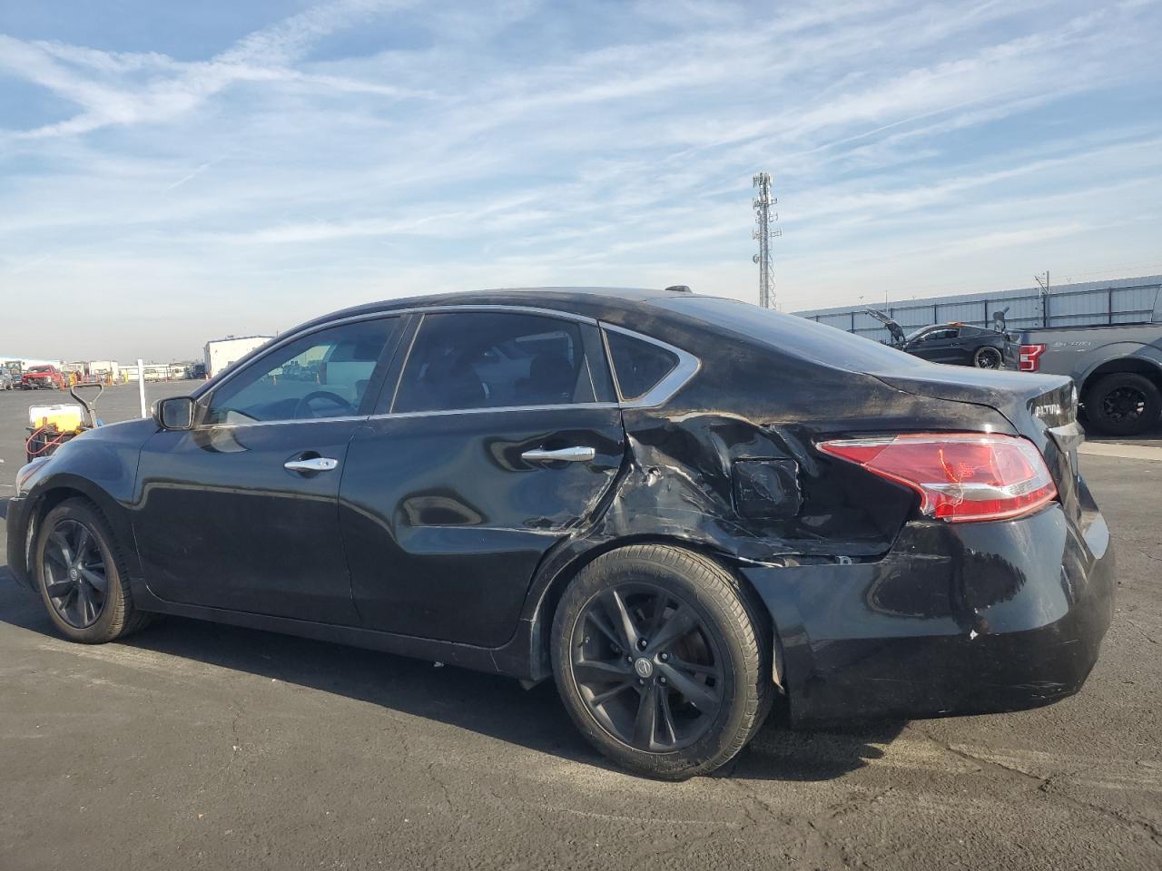 2013 Nissan Altima 2.5 - Фото 2
