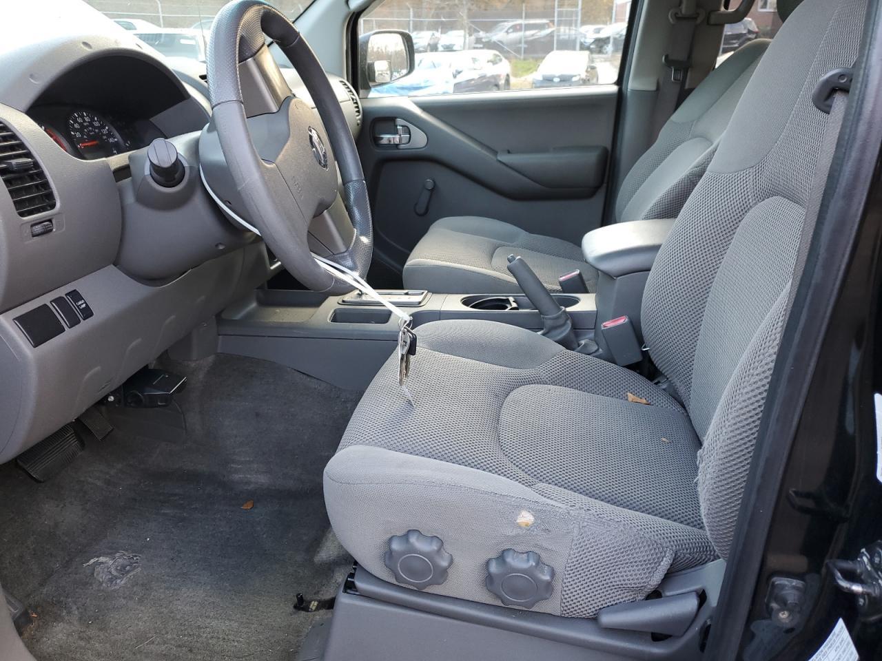 2005 Nissan Frontier Crew Cab Le - Image 7