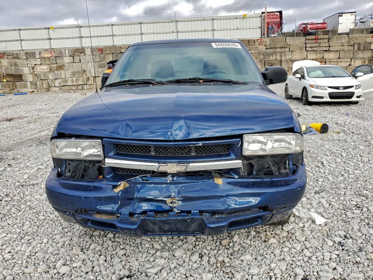 2003 Chevrolet S Truck S10 - Image 5