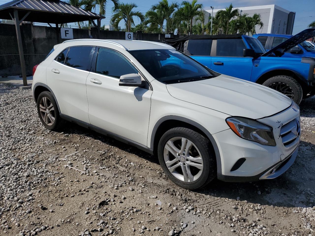 2017 Mercedes-Benz Gla 250 - Image 4