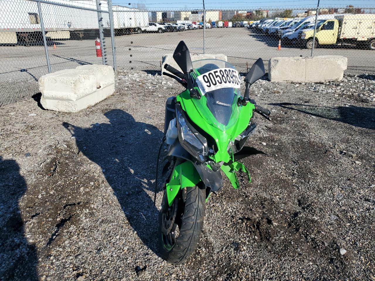2015 Kawasaki Ex300 A - Image 2