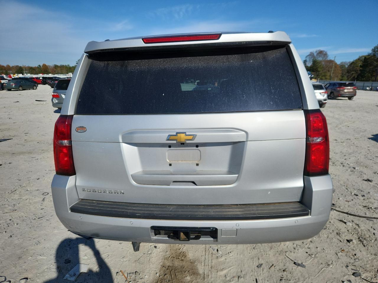 2015 Chevrolet Suburban C1500 Ls - Image 6