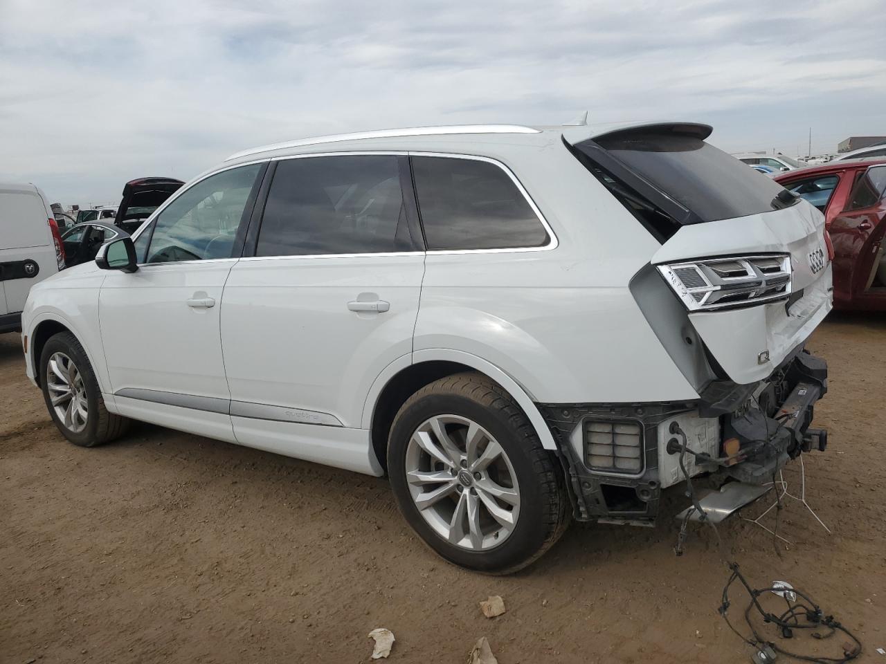 2019 Audi Q7 Premium Plus - Фото 2