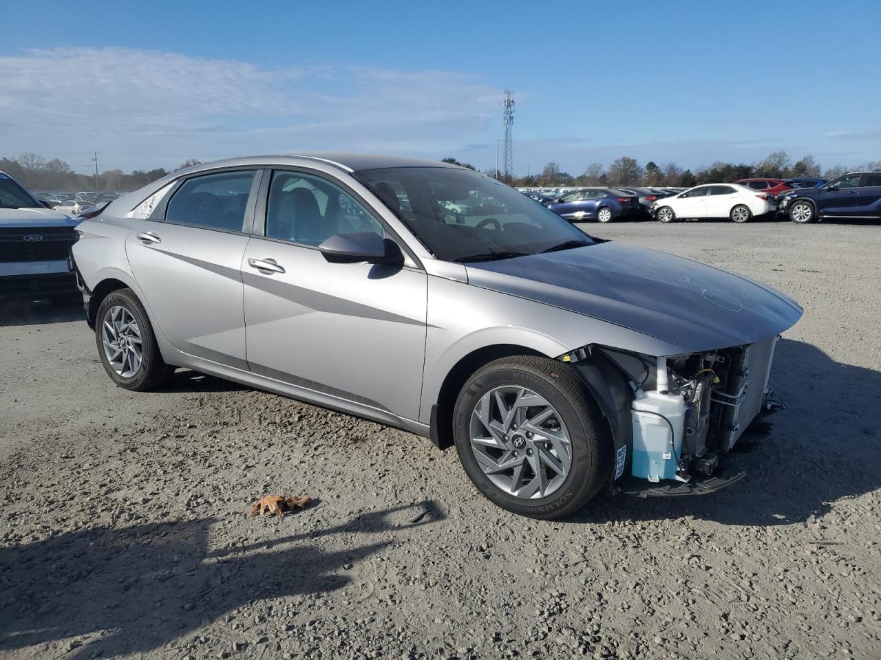 2025 Hyundai Elantra Blue - Фото 4