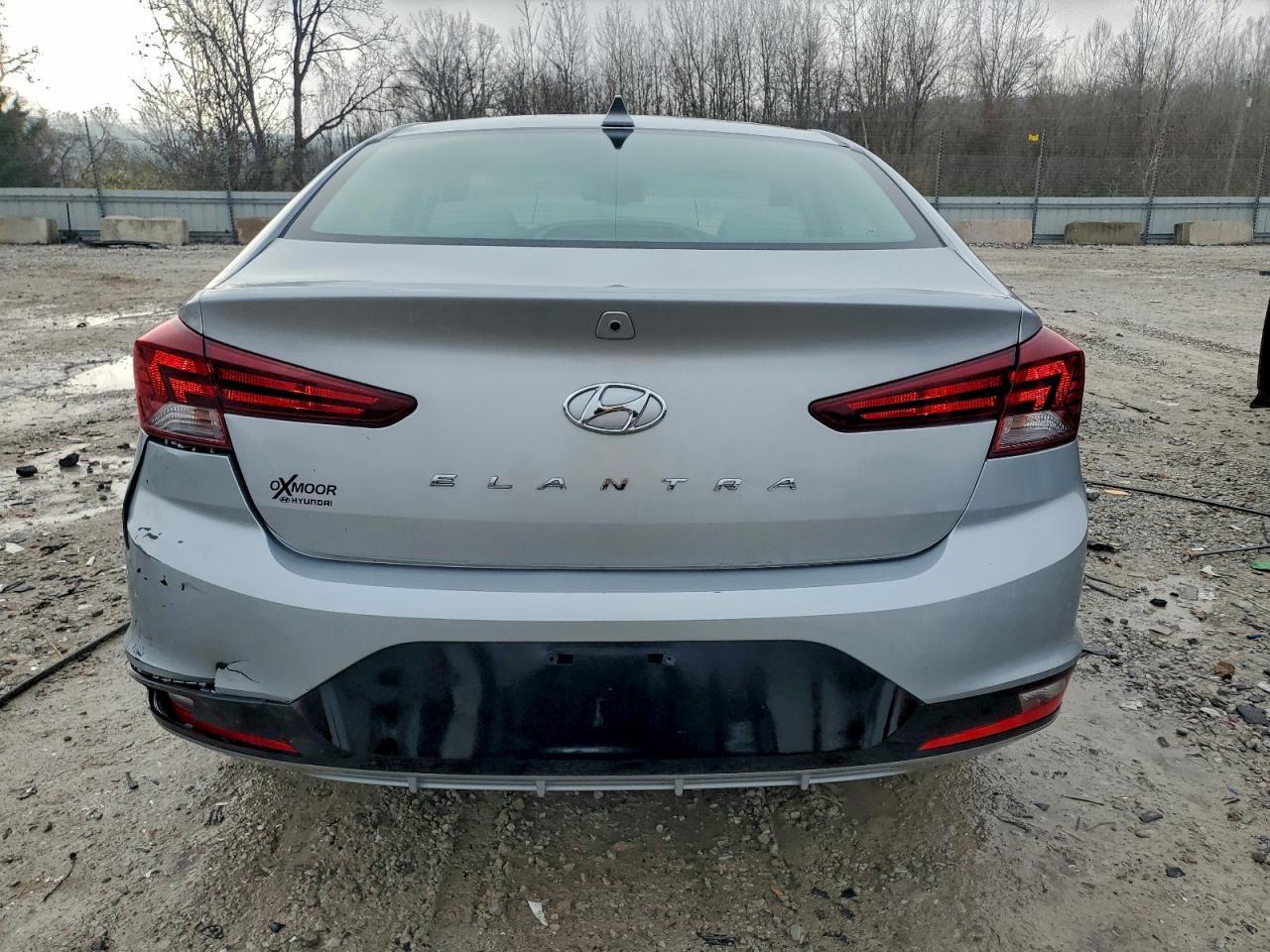 2020 Hyundai Elantra Value Edition - Фото 6