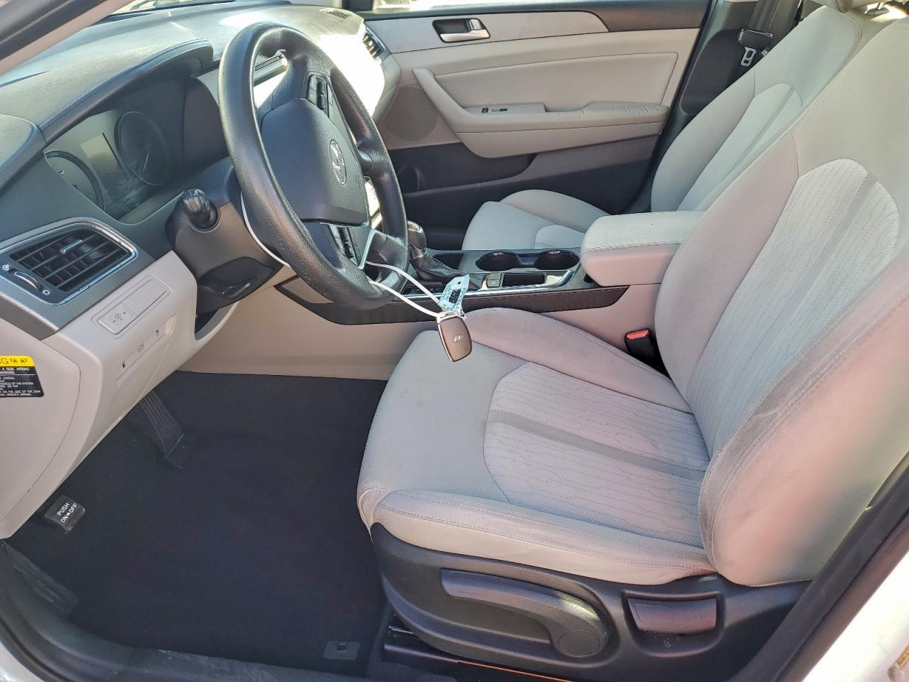 2017 Hyundai Sonata Hybrid Se - Фото 7