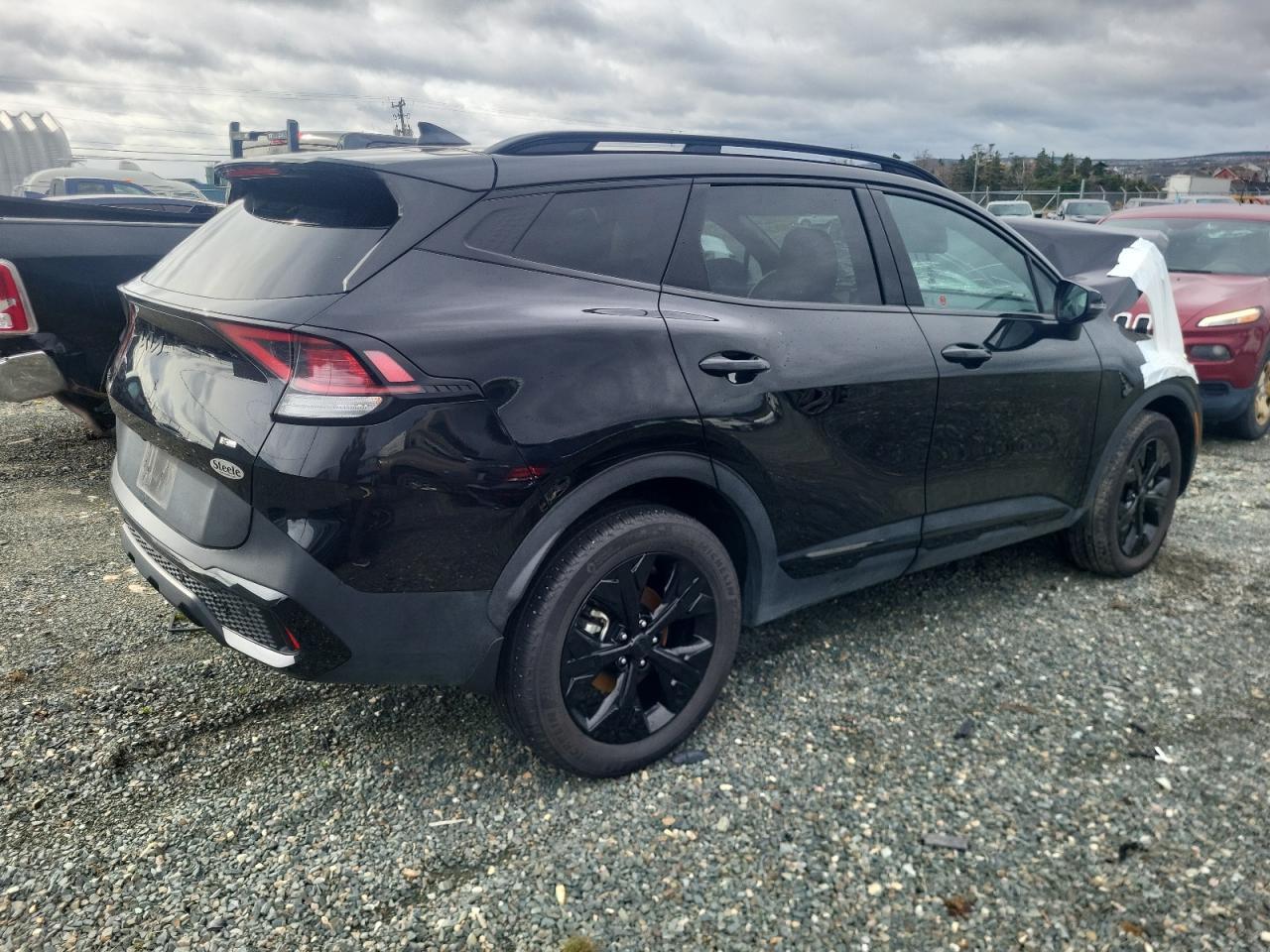 2025 Kia Sportage Lx - Image 3