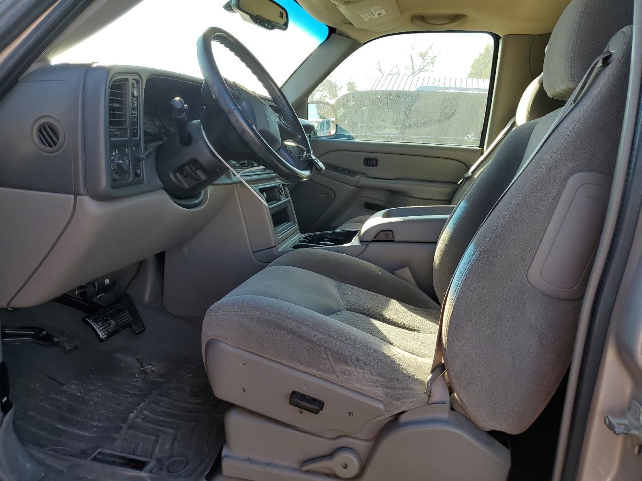 2005 Chevrolet Suburban K1500 - Фото 7