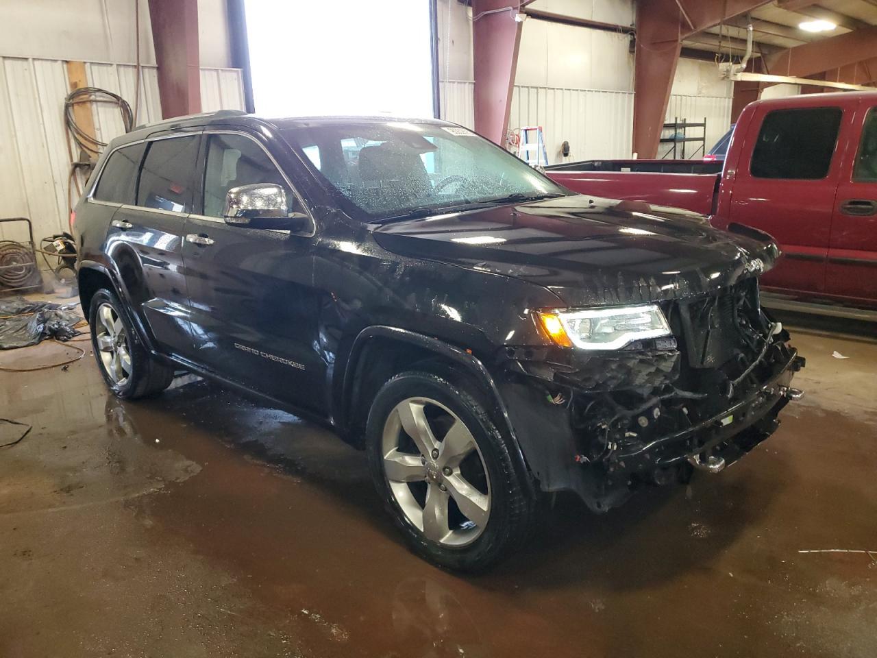 2014 Jeep Grand Cherokee Overland - Image 4