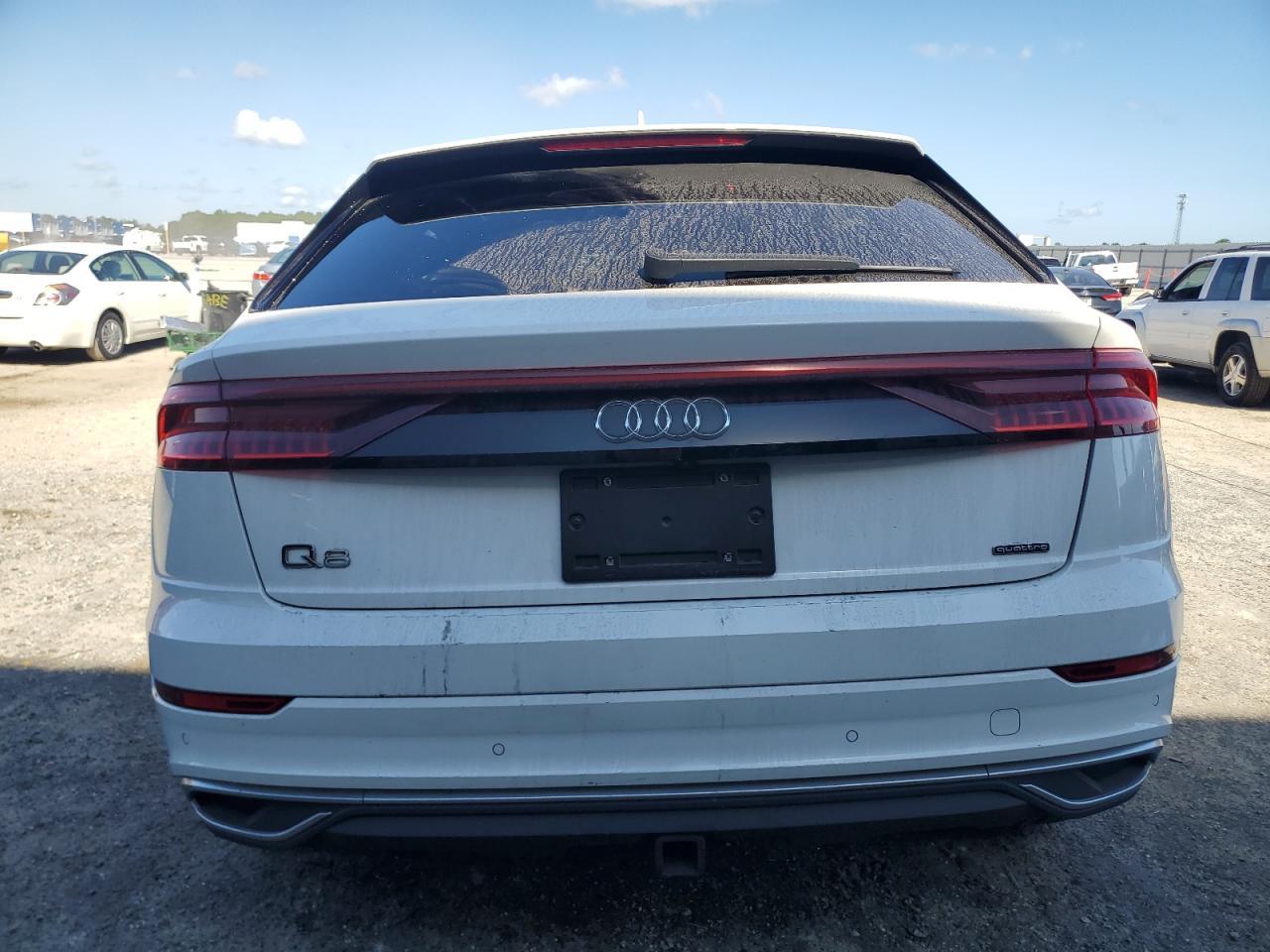 2019 Audi Q8 Premium - Фото 6