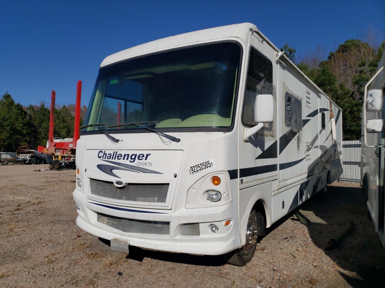 2007 Ford F550 Super Duty Stripped Chassis - Фото 2