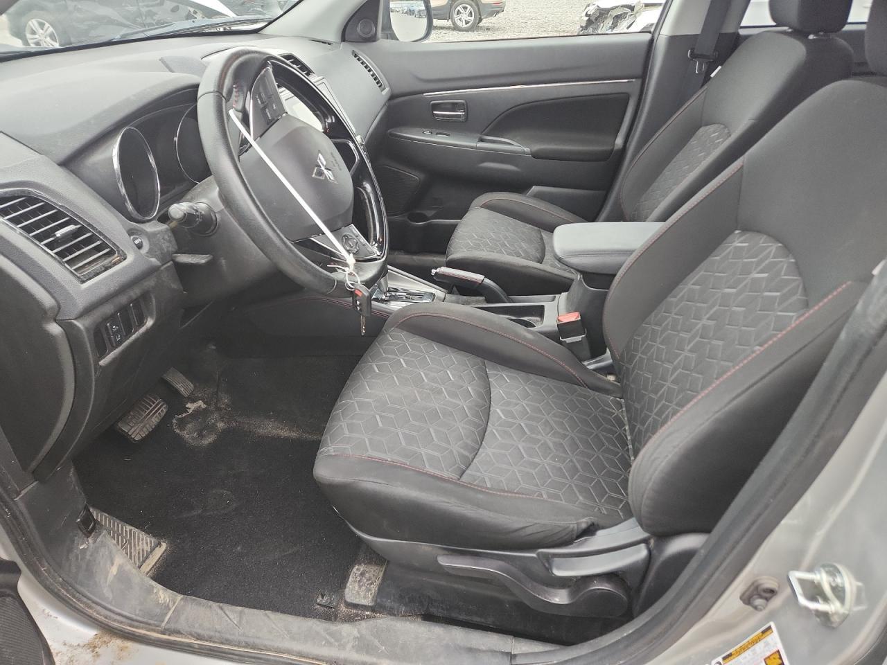 2022 Mitsubishi Outlander Sport Es - Фото 7