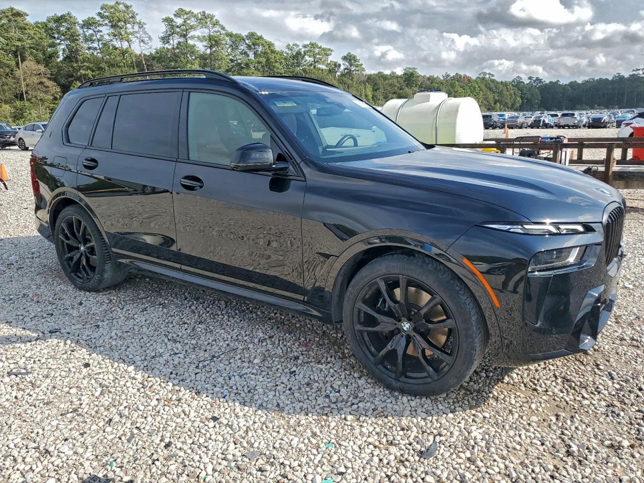 2024 BMW X7 xDrive40I - Image 4