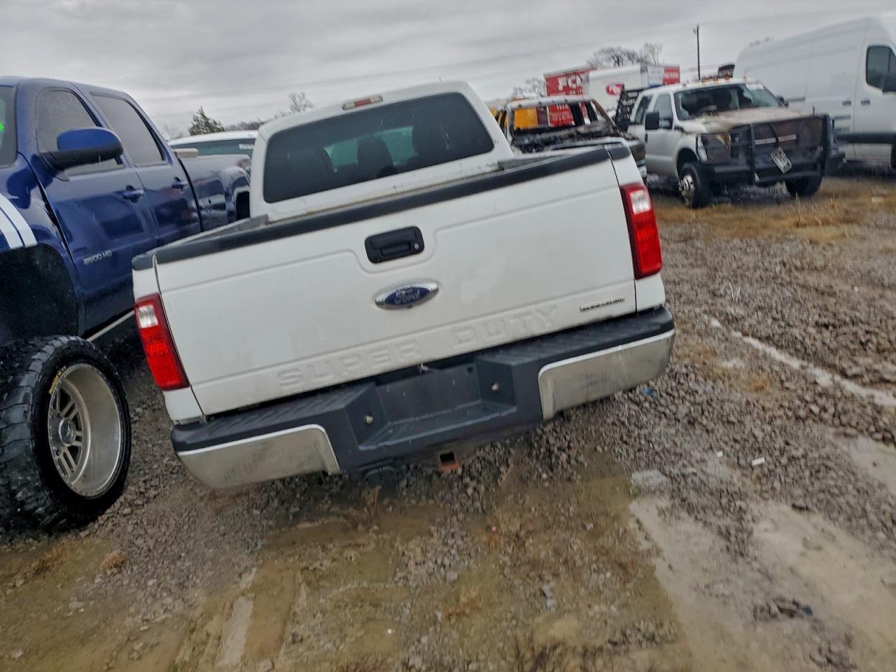 2015 Ford F350 Super Duty - Фото 6