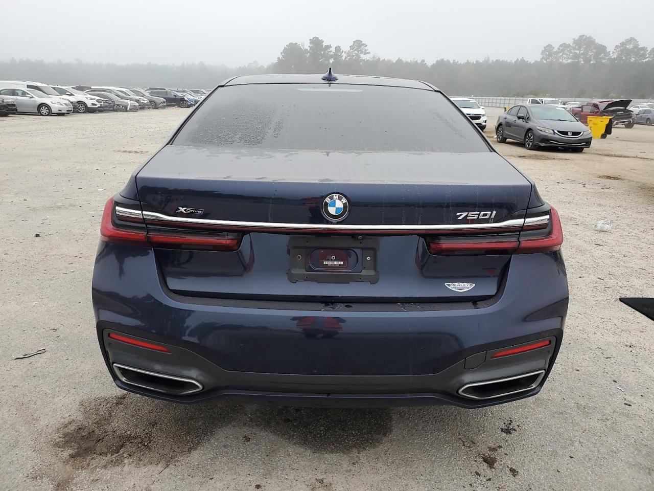 2020 BMW 750 Xi - Фото 6