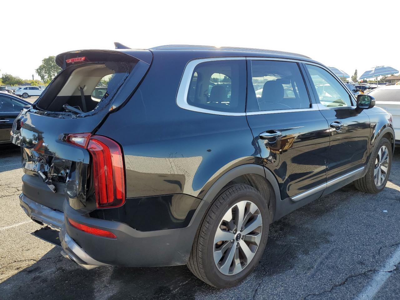 2021 Kia Telluride S - Фото 3