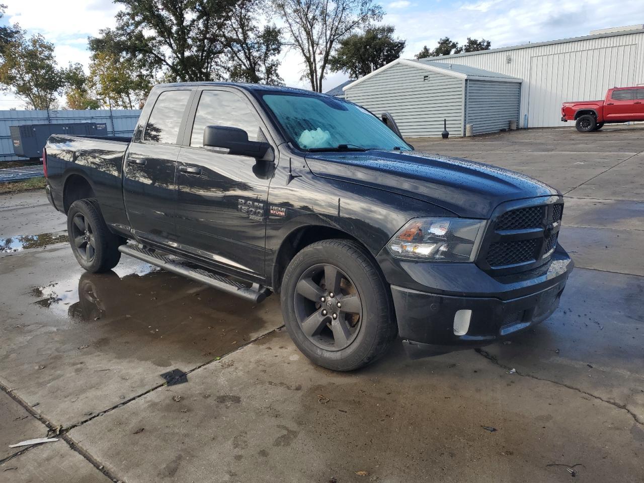 2019 Ram 1500 Classic Slt - Фото 4