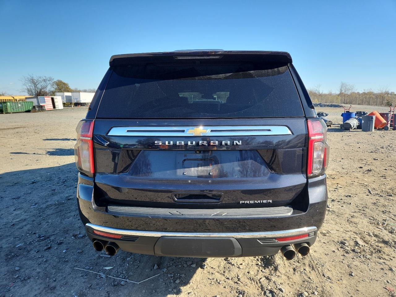 2023 Chevrolet Suburban C1500 Premier - Фото 6