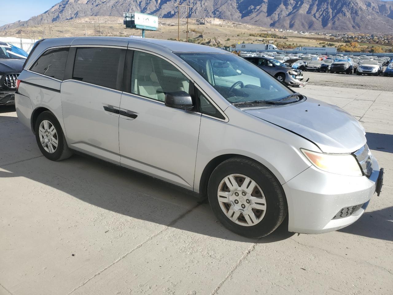 2012 Honda Odyssey Lx - Image 4
