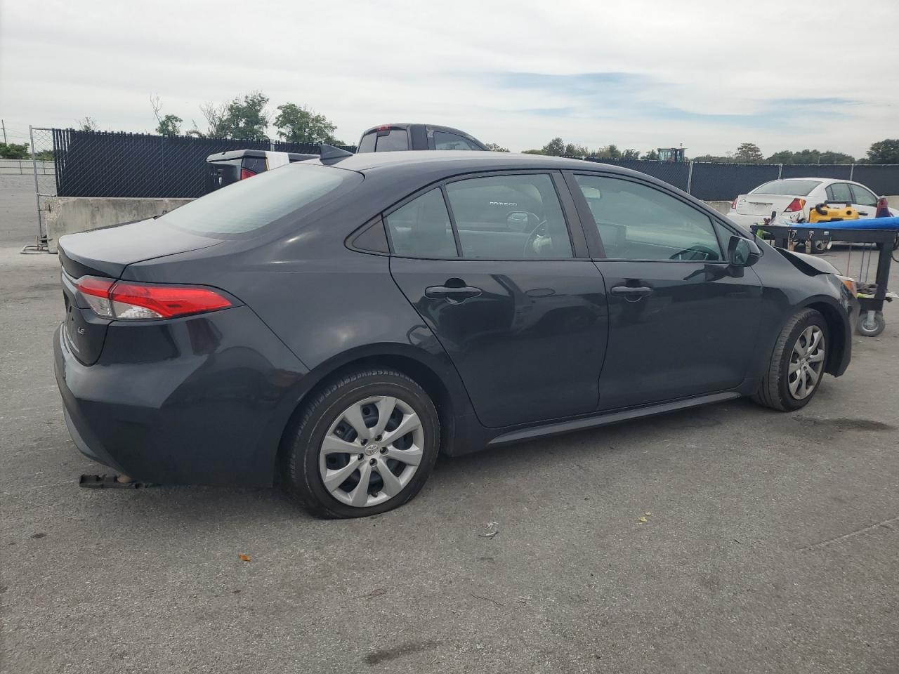 2022 Toyota Corolla Le - Фото 3