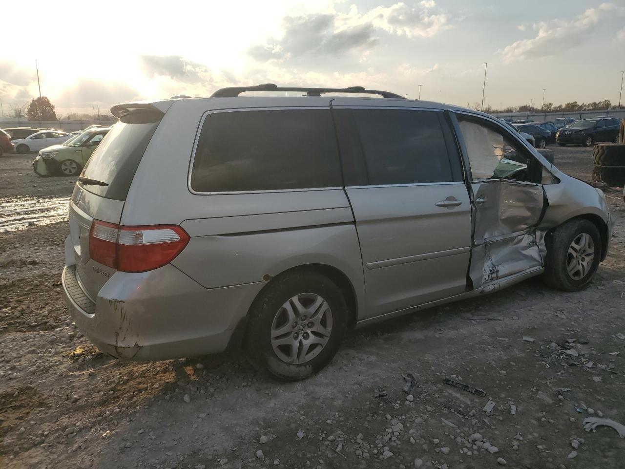 2005 Honda Odyssey Exl - Фото 3