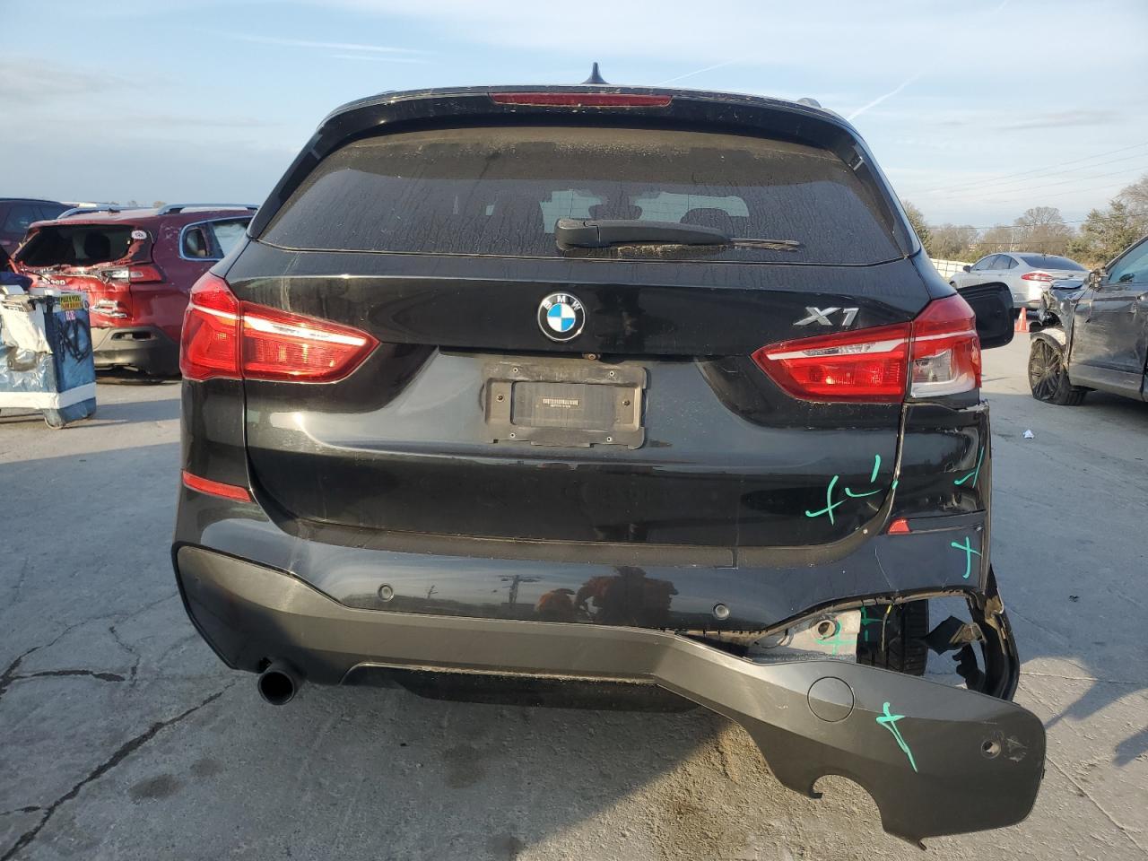 2017 BMW X1 xDrive28I - Фото 6