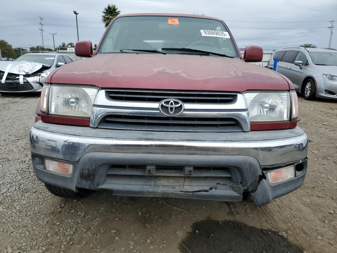 2002 Toyota 4Runner Sr5 - Фото 5