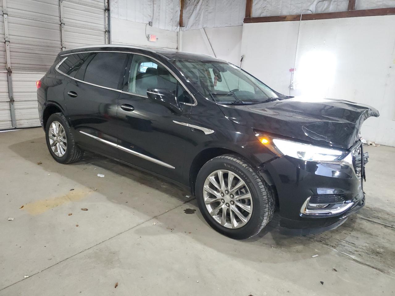 2019 Buick Enclave Essence - Image 4