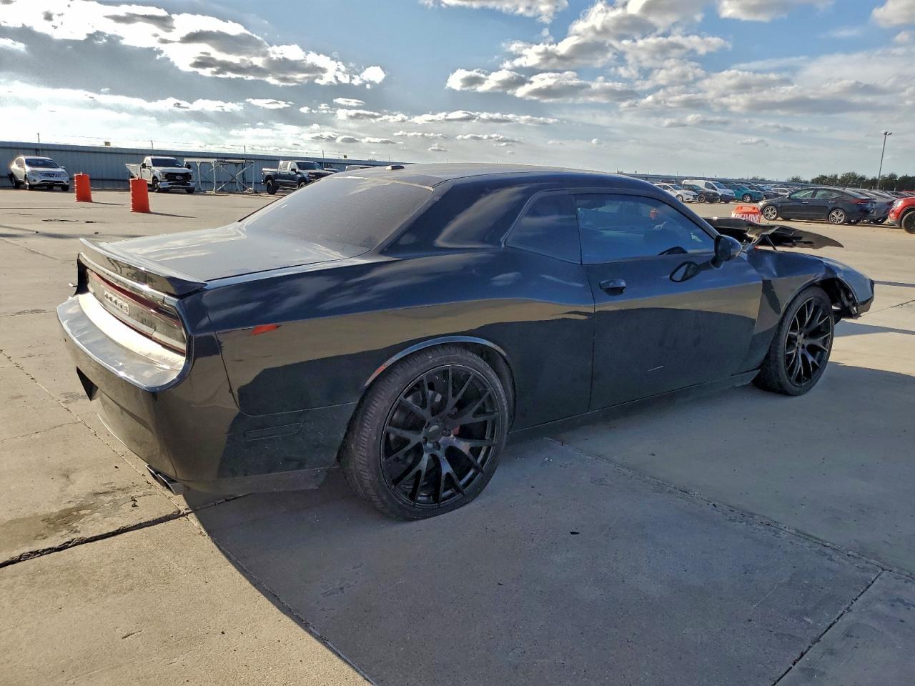 2012 Dodge Challenger R/T - Фото 3