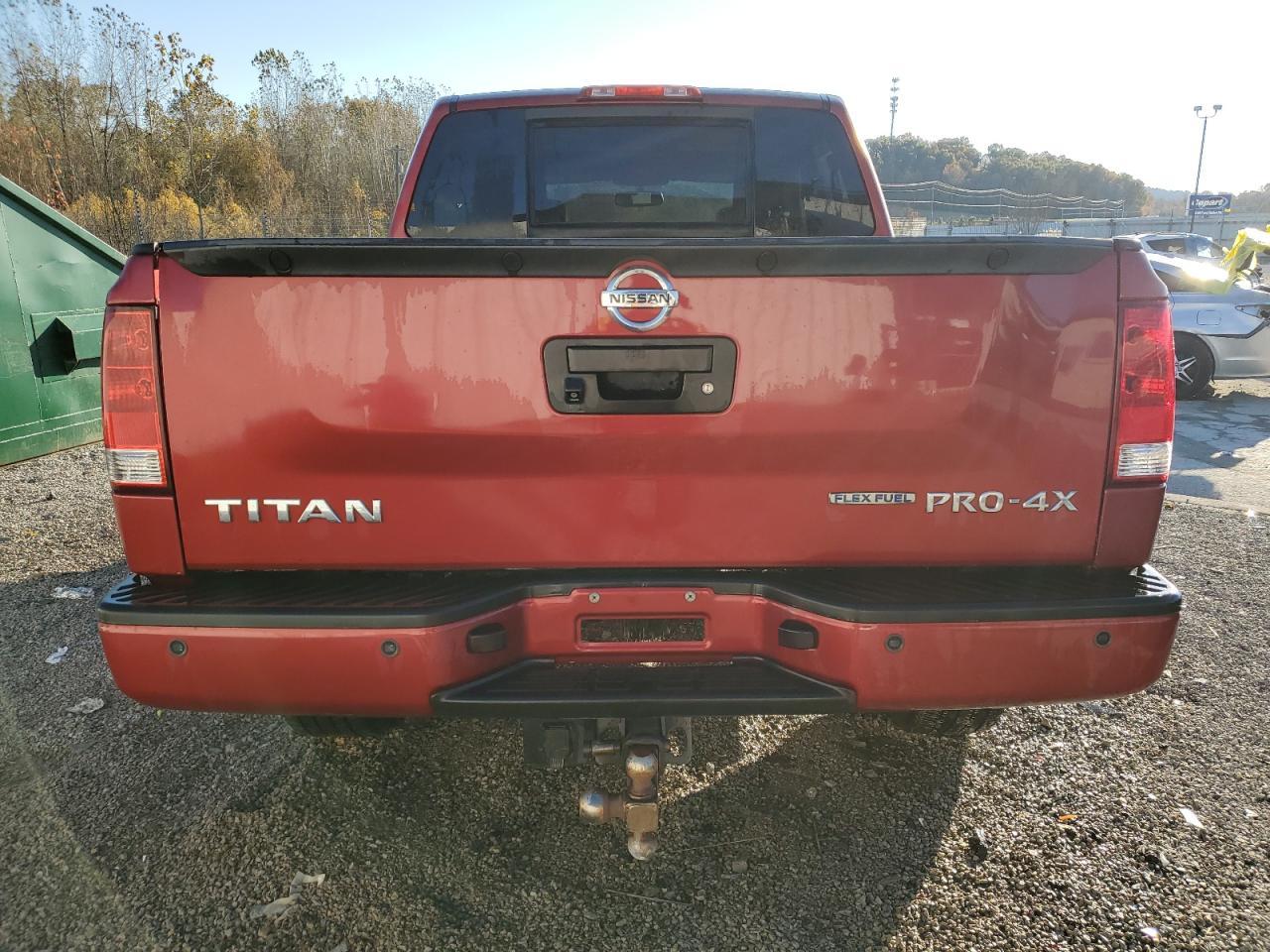 2014 Nissan Titan Sv - Фото 6