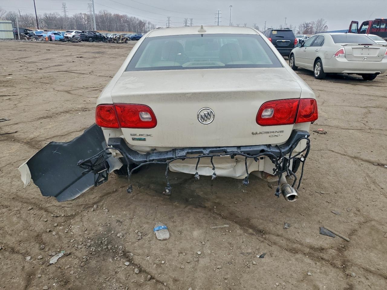 2011 Buick Lucerne - Фото 6