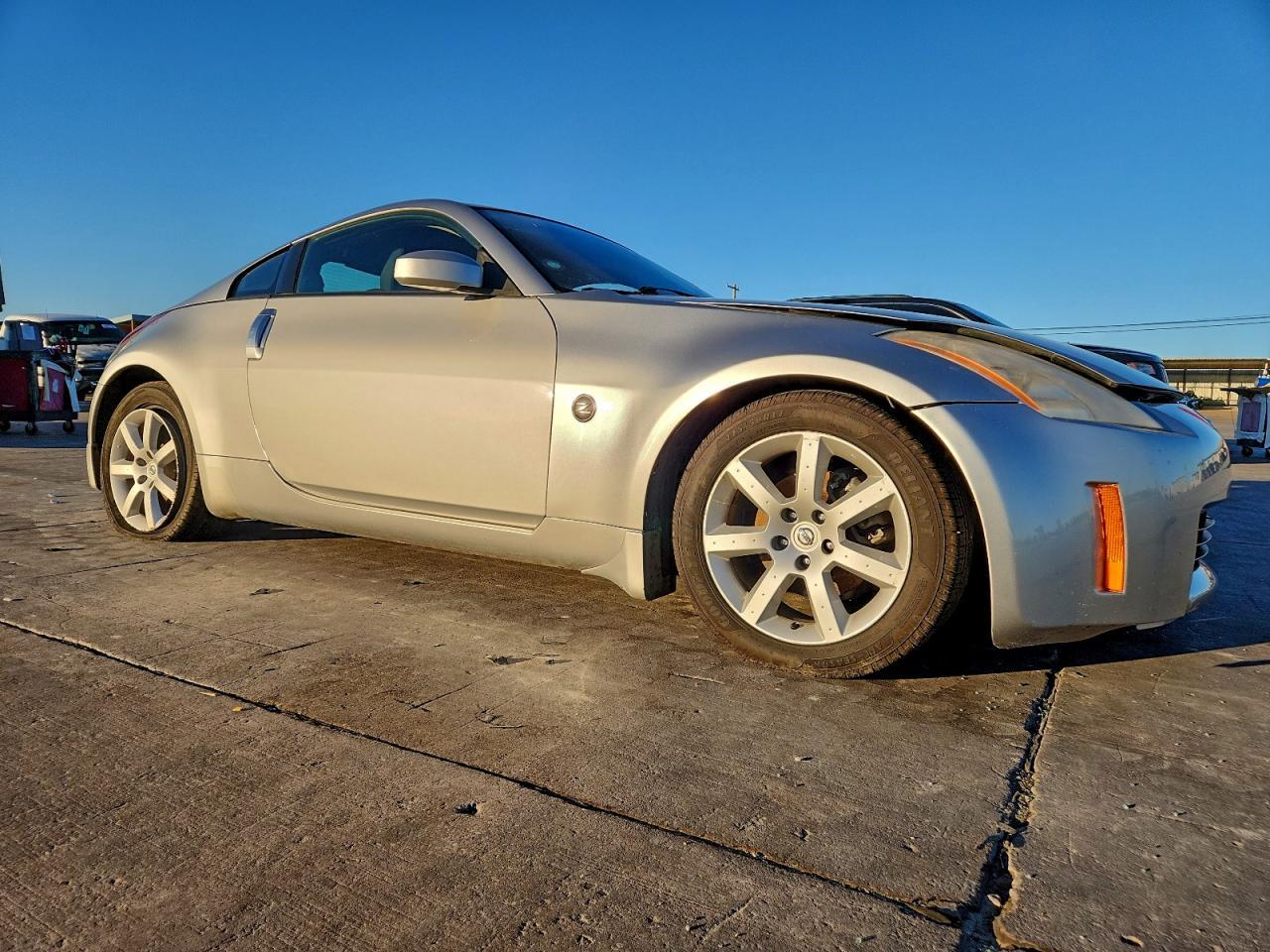 2003 Nissan 350Z Coupe - Image 4